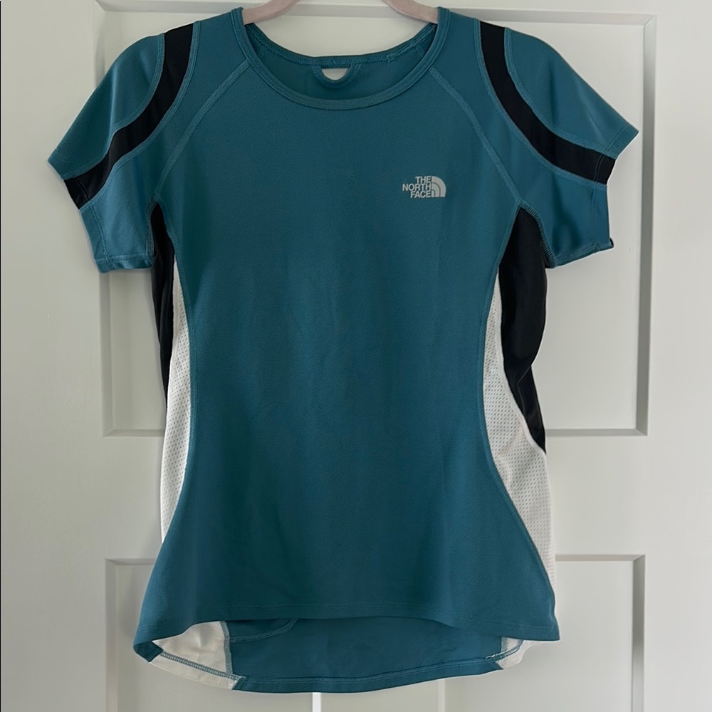 The North Face Women's Teal Performance Top